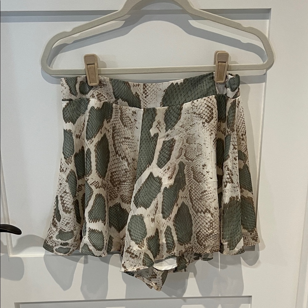 Adrienne Green and Cream Snake Print Skorts